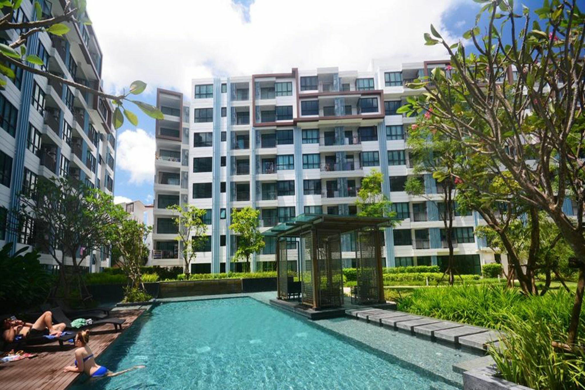Centrio Nearby Central Phuket Bagian luar foto
