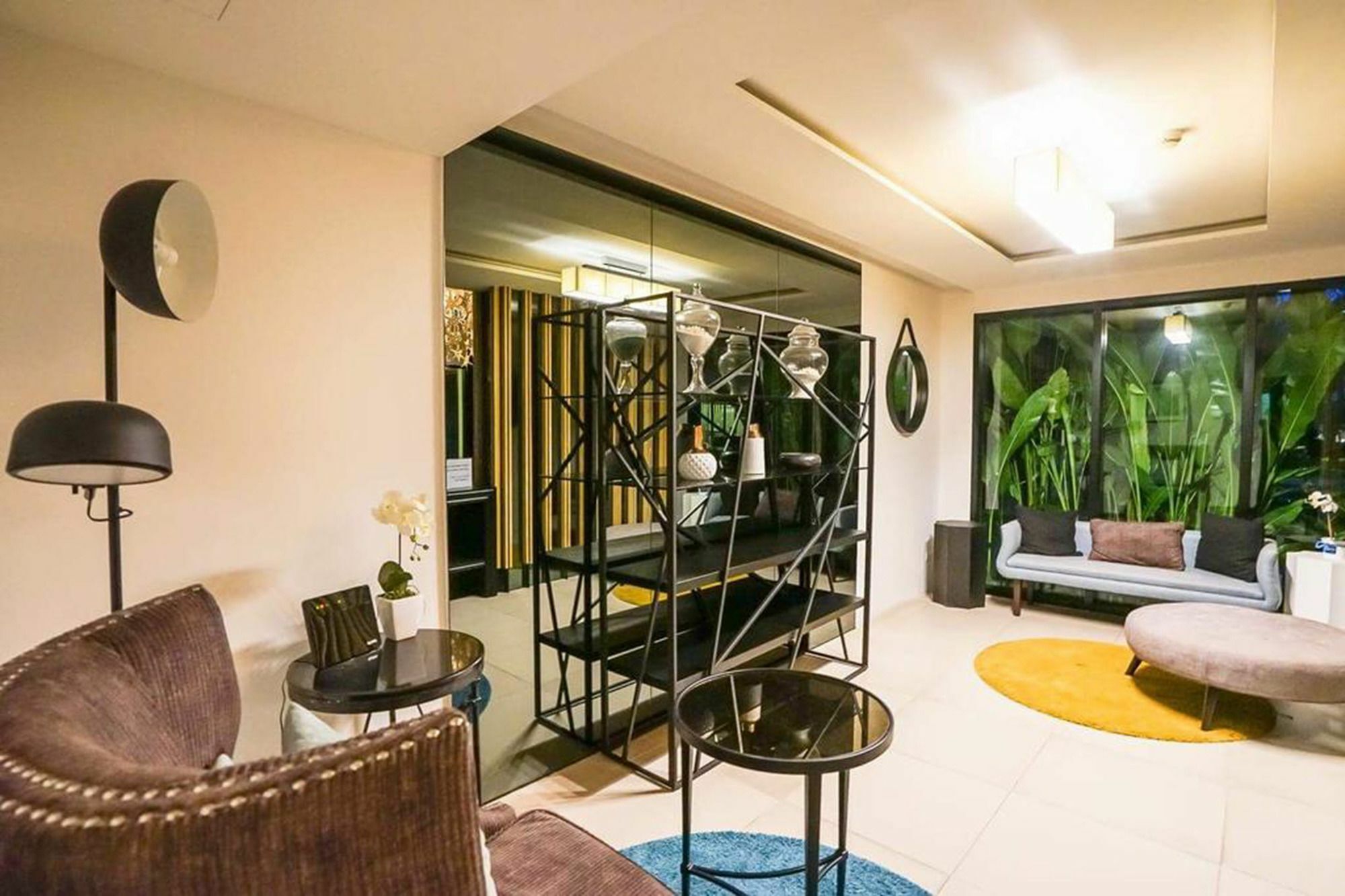 Centrio Nearby Central Phuket Bagian luar foto